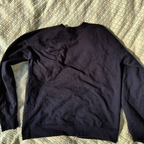 Stranger Things Welcome to Hawkins sweatshirt M/L vguc - Picture 3 of 3